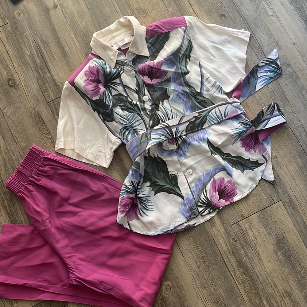 ☀️Vintage 90s Floral Two Piece Pant Set Tropical Resort Magenta Petite